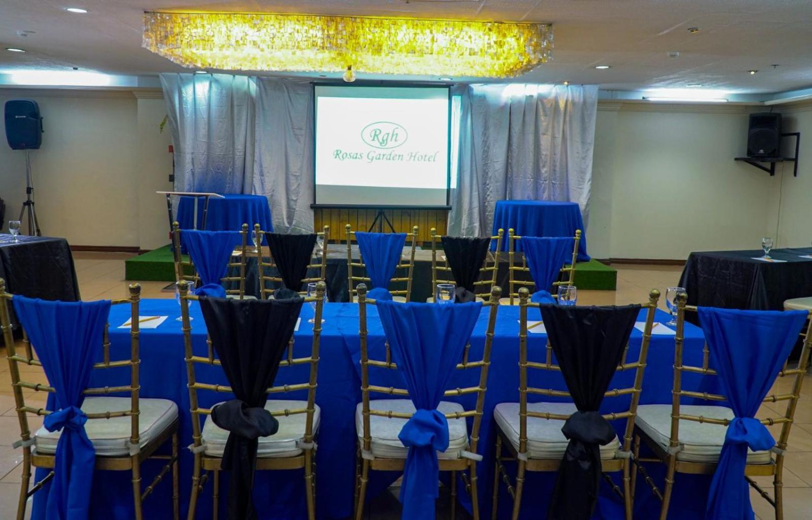 Rosas Garden Hotel Manila Bagian luar foto